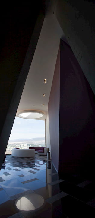 Adamant Leon I Interiores