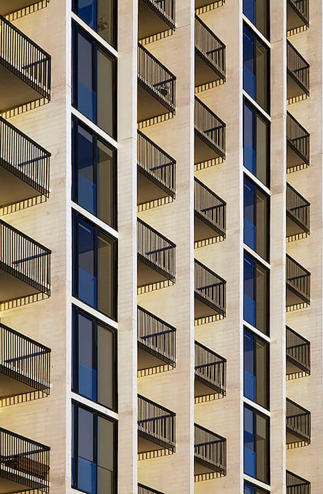 Adamant Querétaro Exteriores