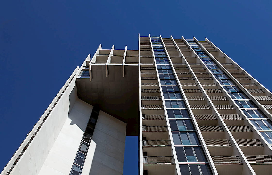 Adamant Querétaro Exteriores