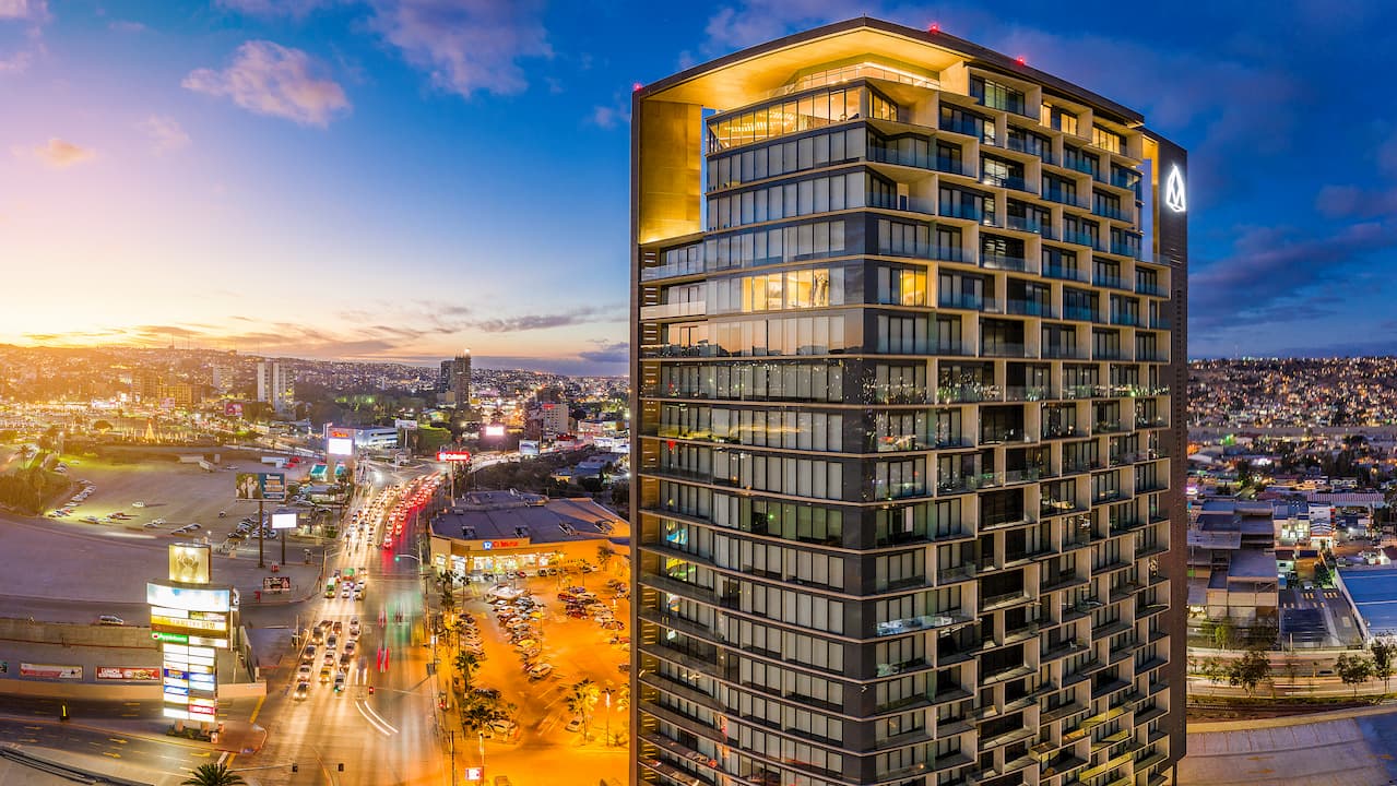 Adamant Tijuana Hipódromo Exteriores